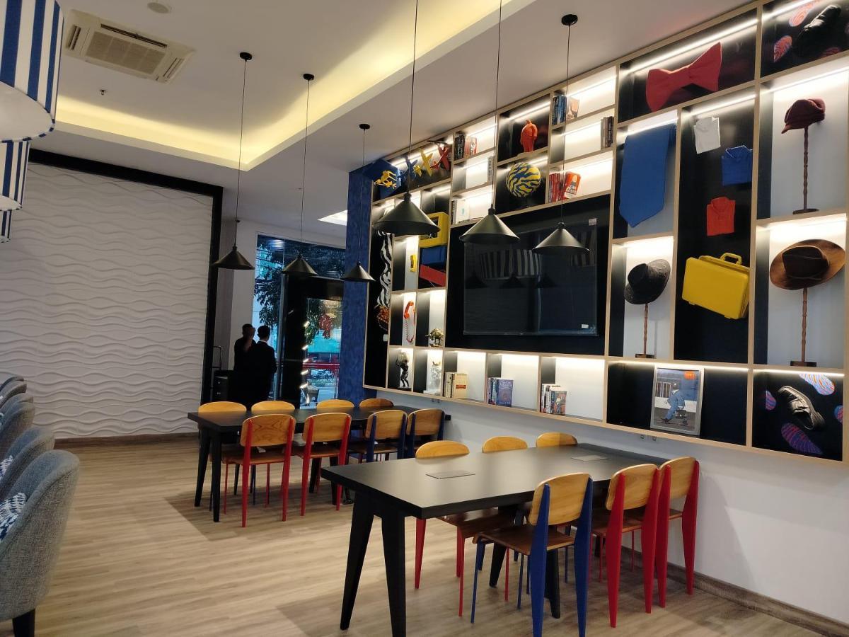 Moritz Biz Gandaria Otel Cakarta Dış mekan fotoğraf